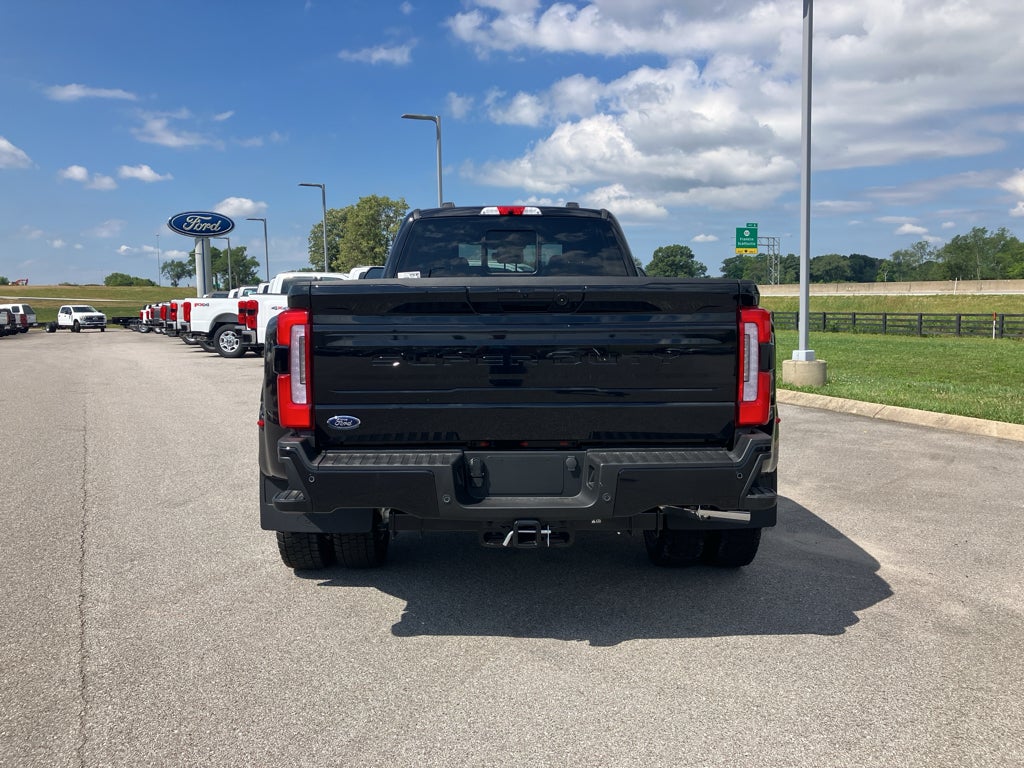 2026 Ford F-450 F-450® Platinum®