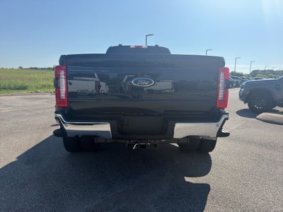 2026 Ford F-450 F-450® Lariat®