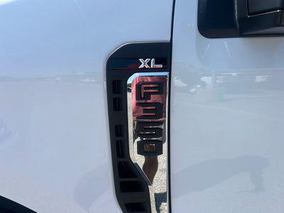 2025 Ford F-350 F-350® XL