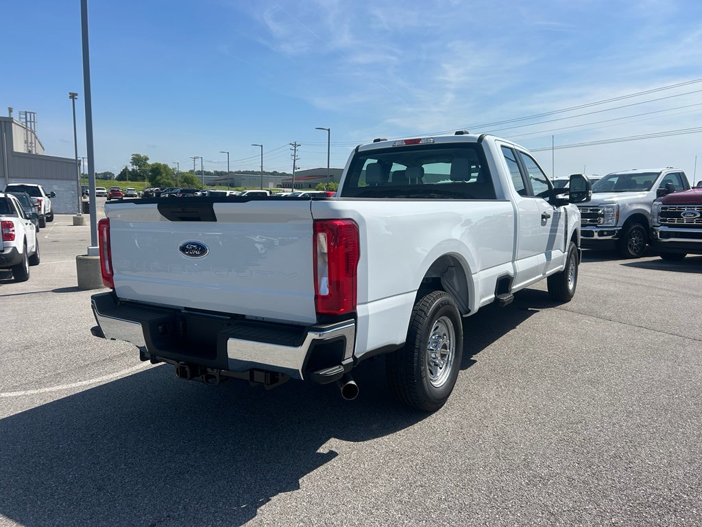2025 Ford F-350 F-350® XL