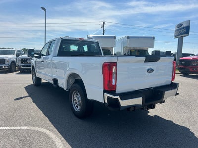 2025 Ford F-350 F-350® XL