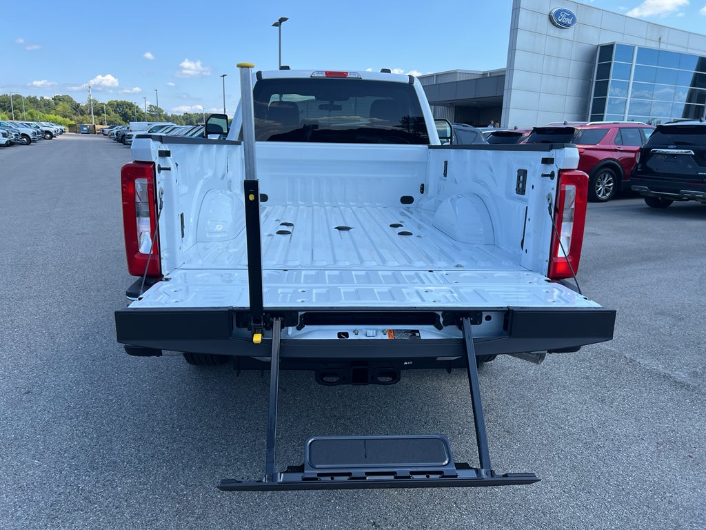 2026 Ford F-350 F-350® XLT
