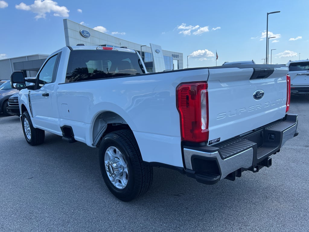 2026 Ford F-350 F-350® XLT
