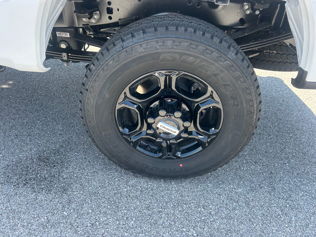 2025 Ford F-350 F-350® XL