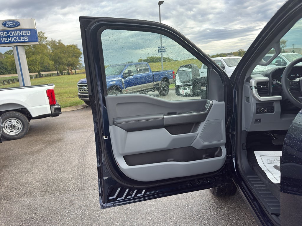 2025 Ford F-350 F-350® XLT